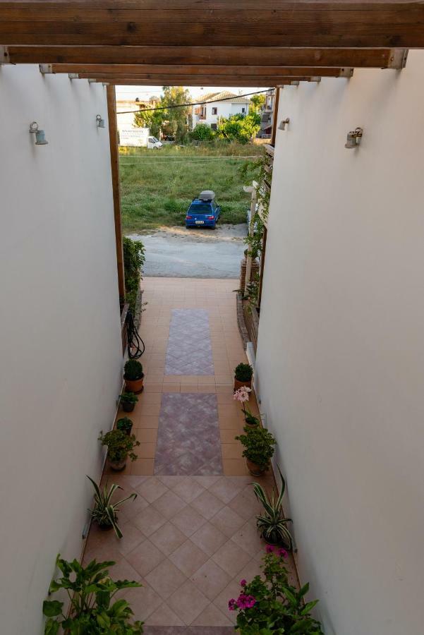 Giovanni Mare Kourouta Exterior photo